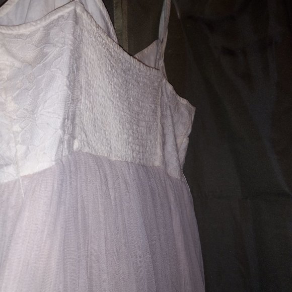 Cream Colored Tulle Empire Waist Fairy Like Dress - Picture 4 of 6